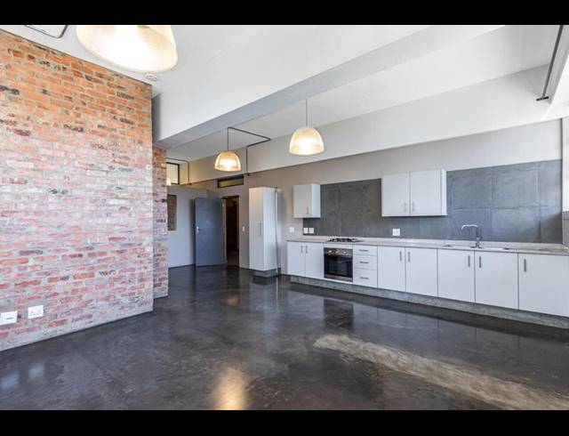 2 BEDROOM PROPERTY TO RENT IN BRAAMFONTEIN